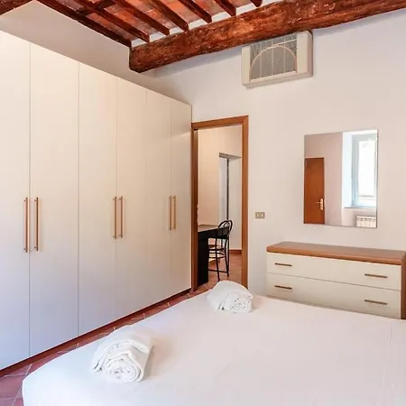 Fillungo - Affitti Brevi Italia