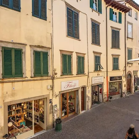 Fillungo - Affitti Brevi Italia