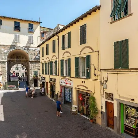 Apartment Fillungo - Affitti Brevi Italia *
